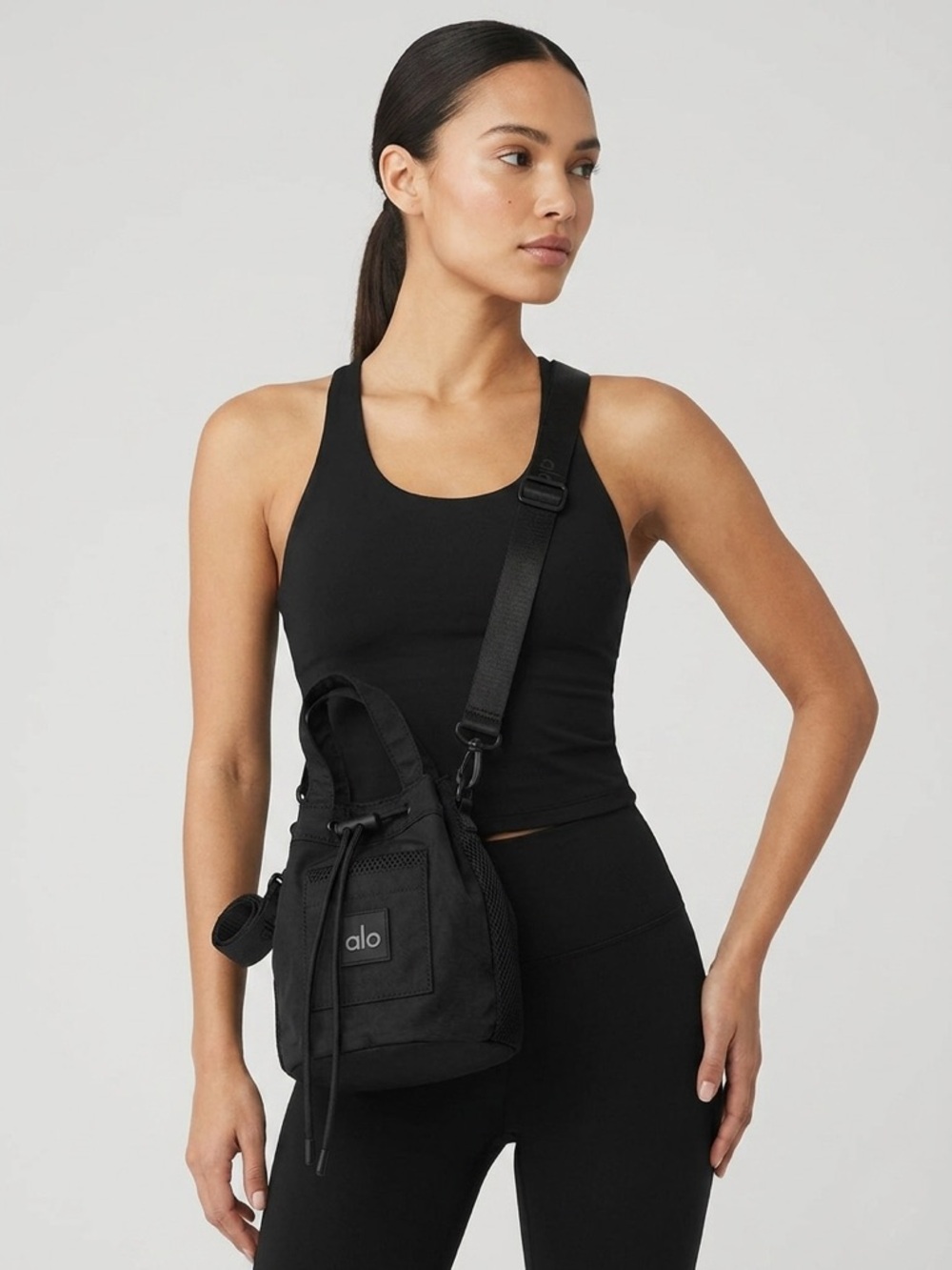 Alo Yoga bucket-style crossbody bag NWT BROWN AVAILABLE - Picture 5 of 15